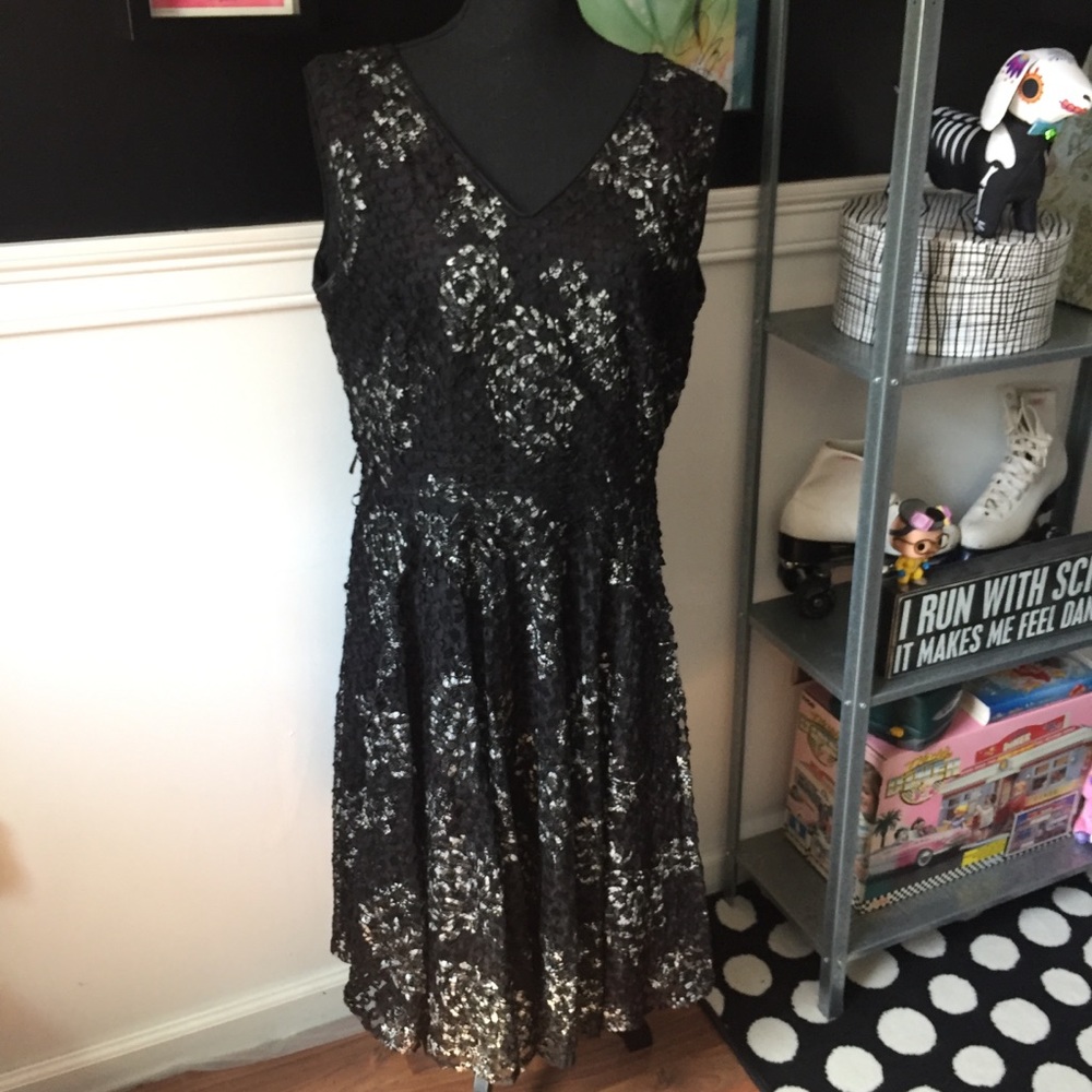 Gorgeous Vintage Handmade Plus Size Dress!